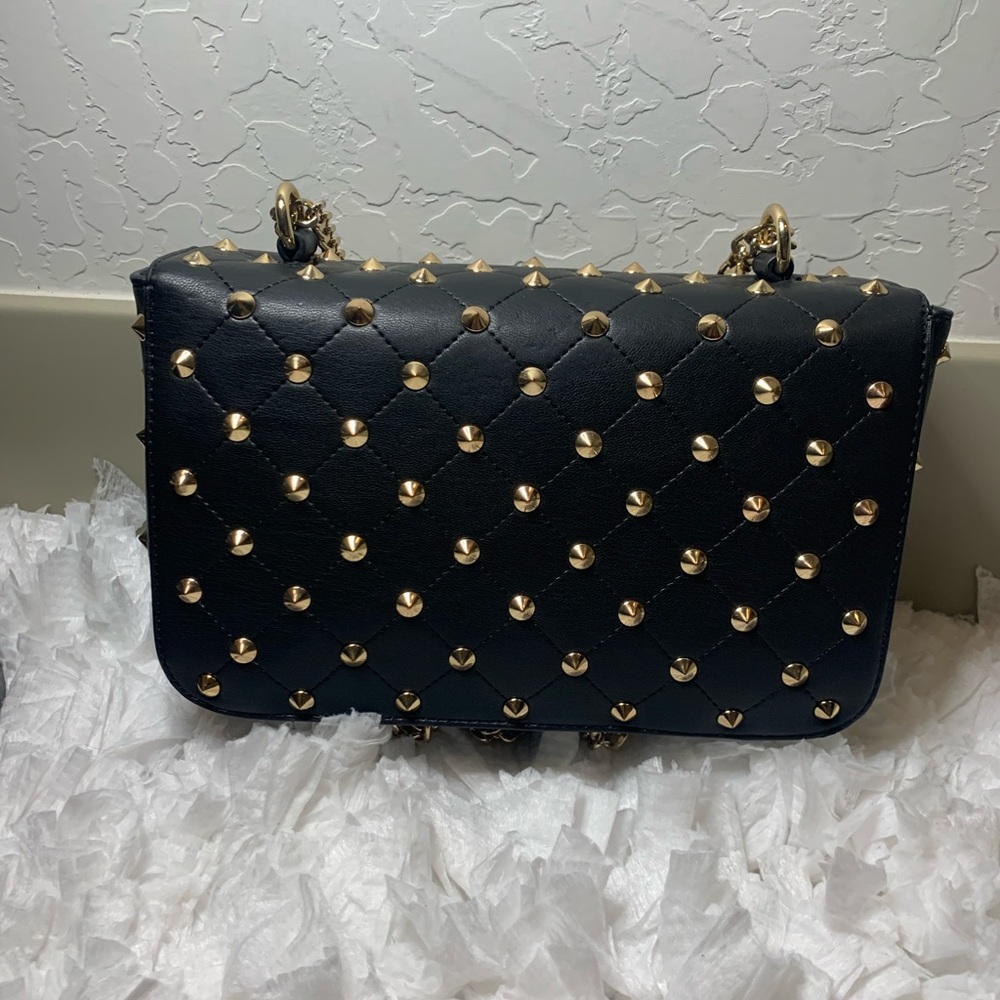 Black rockstud gold purse - Picture 5 of 7